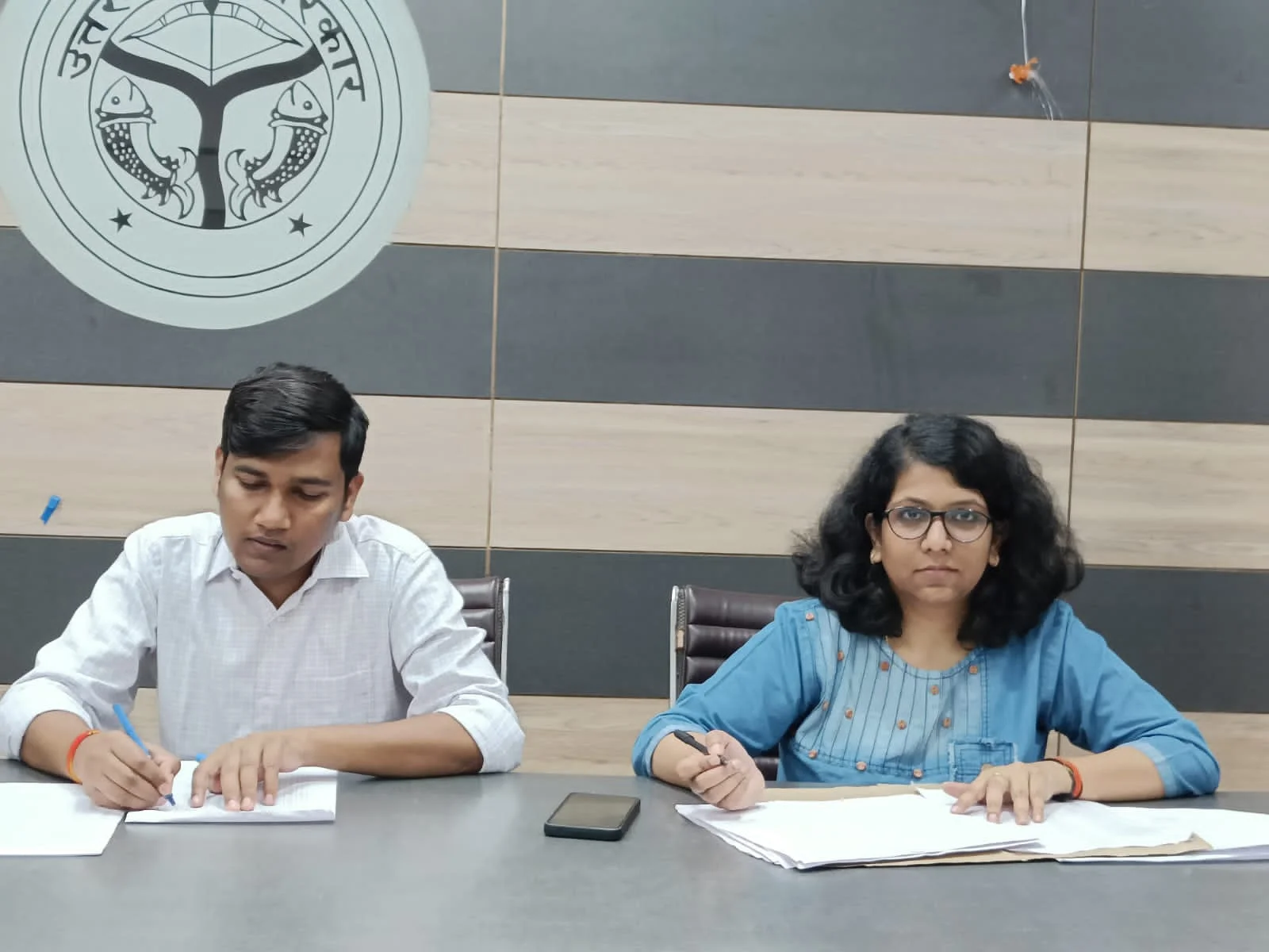बीएलओ की जिम्मेदारी अब शिक्षा मित्र, पंचायत मित्र व ग्राम सेवक को सौंपी जाएगी