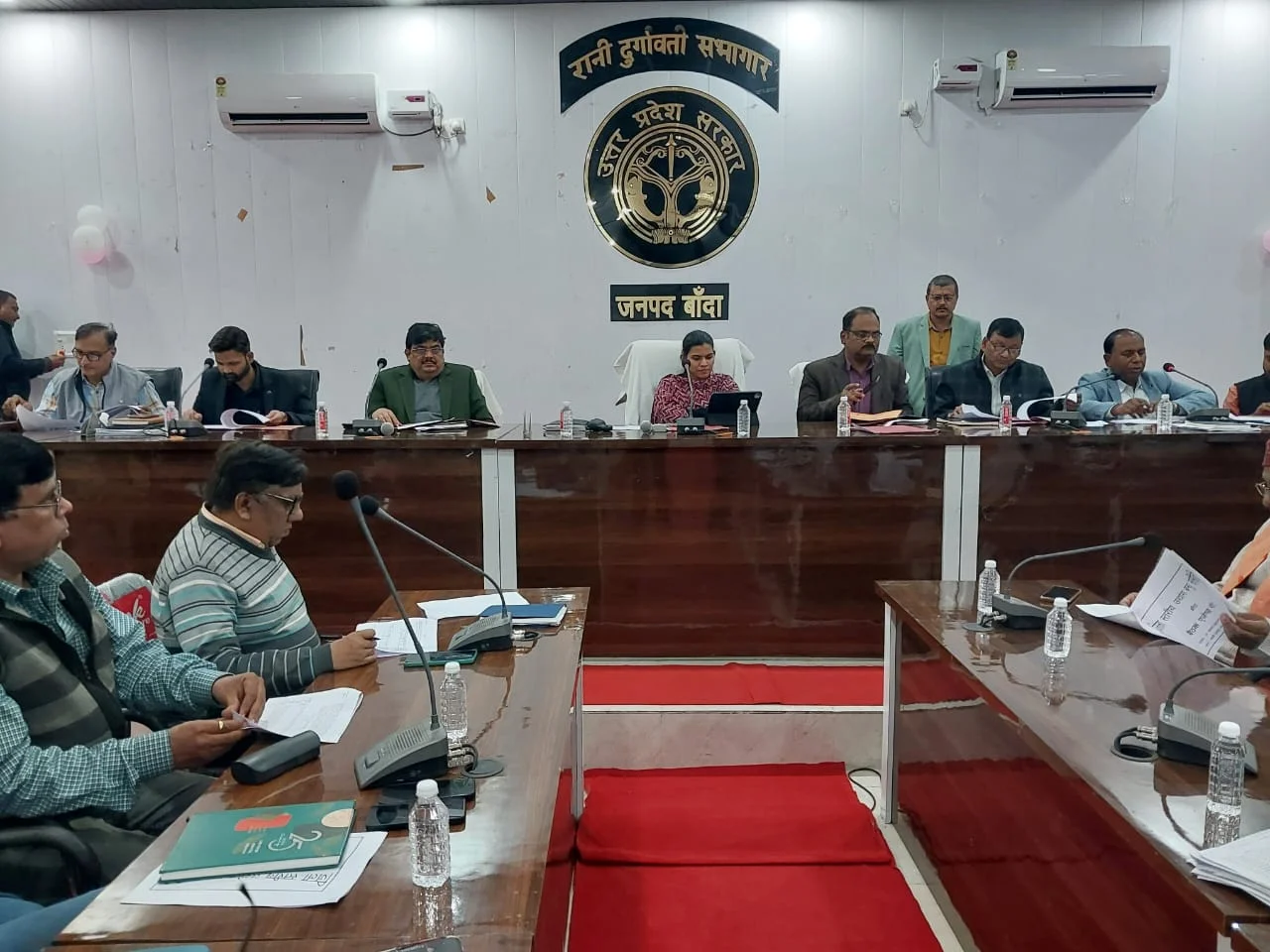 डीएम की अध्यक्षता में सम्पन्न हुई उद्योग बंधु की बैठक