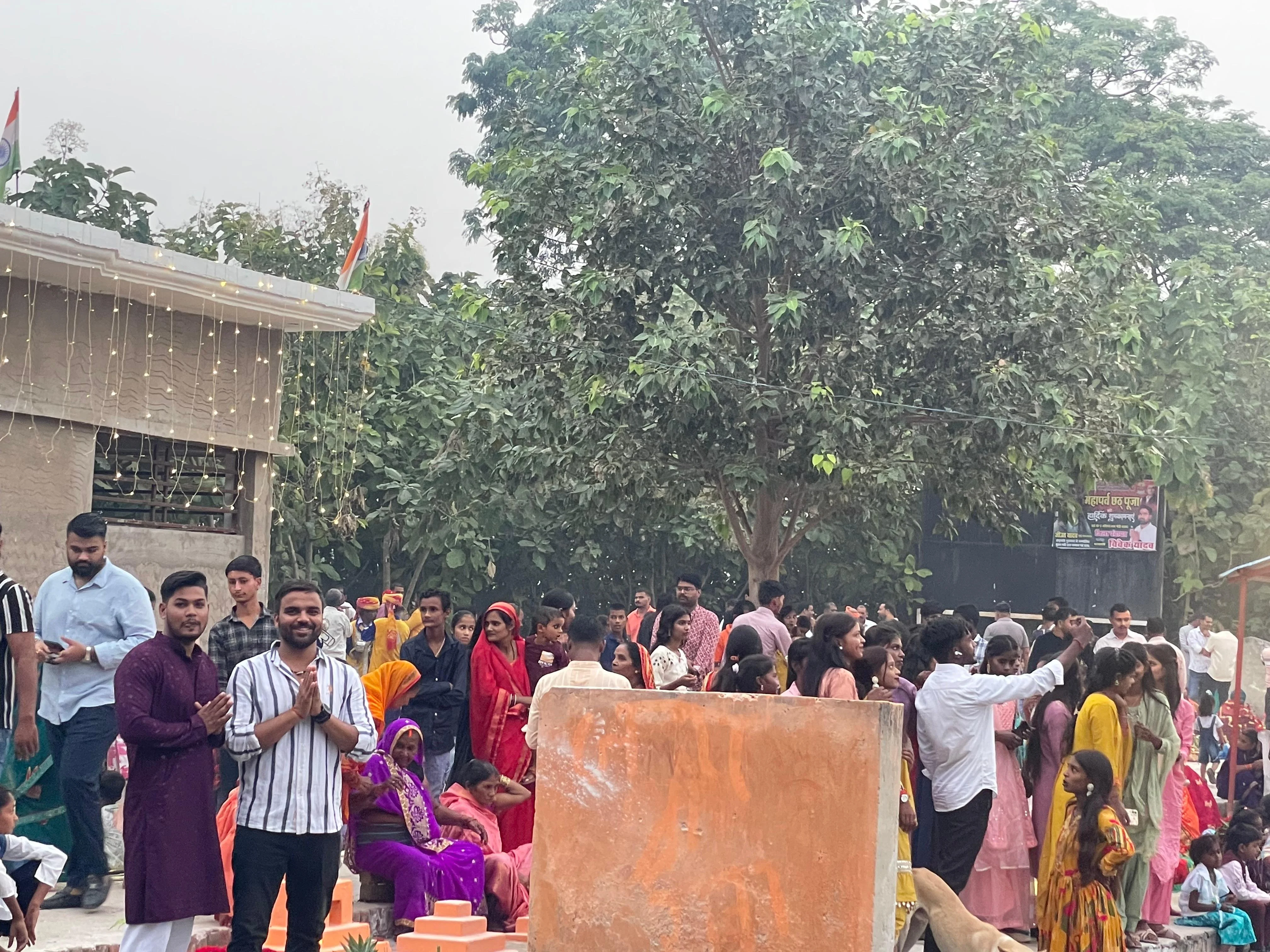 गौरीबाज़ार क्षेत्र में इस बार छठ पर्व अत्यंत हर्षोल्लास और श्रद्धा के साथ मनाया गया।