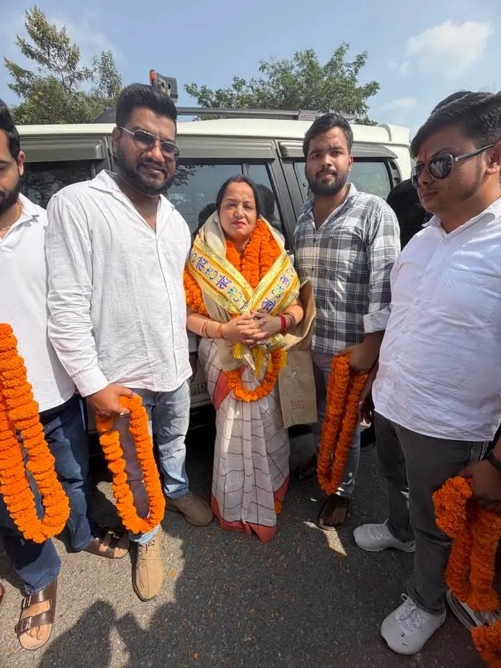 पूर्व विधायक देवेंद्र पाल सिंह की बेटी नेहा सिंह राठौर को भाजपा महिला मोर्चा का प्रदेश मंत्री
