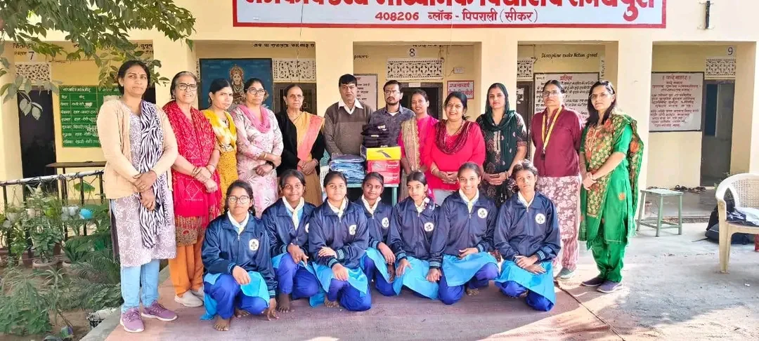 सेवार्थ फाउंडेशन, सहगल परिवार और स्टाफ द्वारा स्काउट गाइड की ड्रेस का वितरण