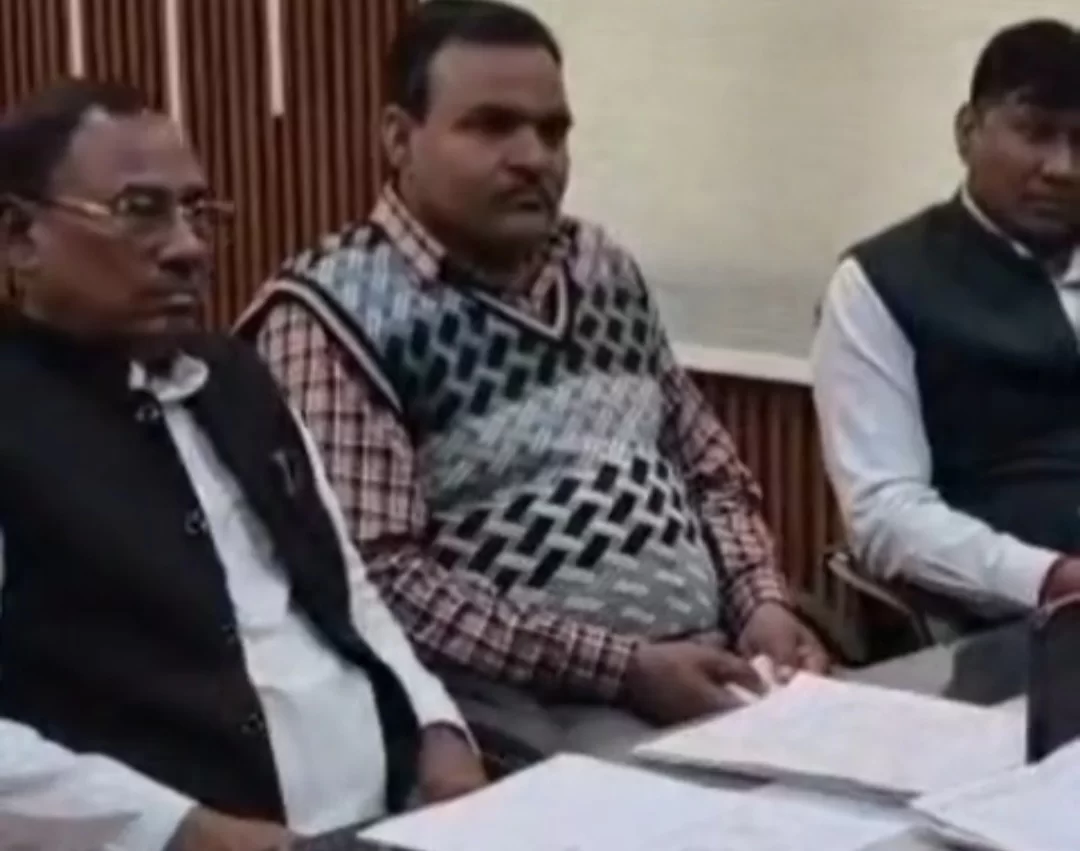 अध्यक्षता में सर्वदलीय बैठक आयोजित