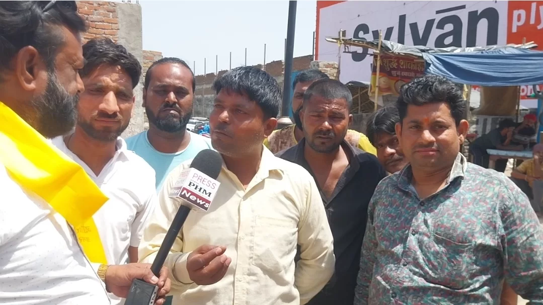 वाहन चालकों के परिवार भी हो रहे है प्रभावित