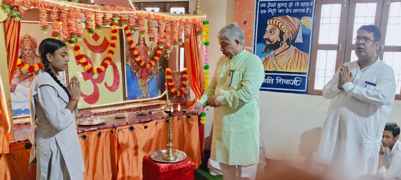 बोधि वृक्ष के संदेशों के साथ विद्यार्थियों को करुणा, अहिंसा और आत्मनिर्भरता का दिया गया पाठ