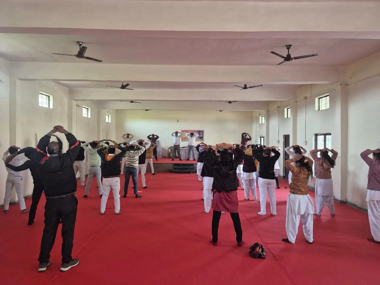 कार्यक्रम में विद्यार्थियों ओर स्टाफ को नशा मुक्ति की शपथ दिलाई