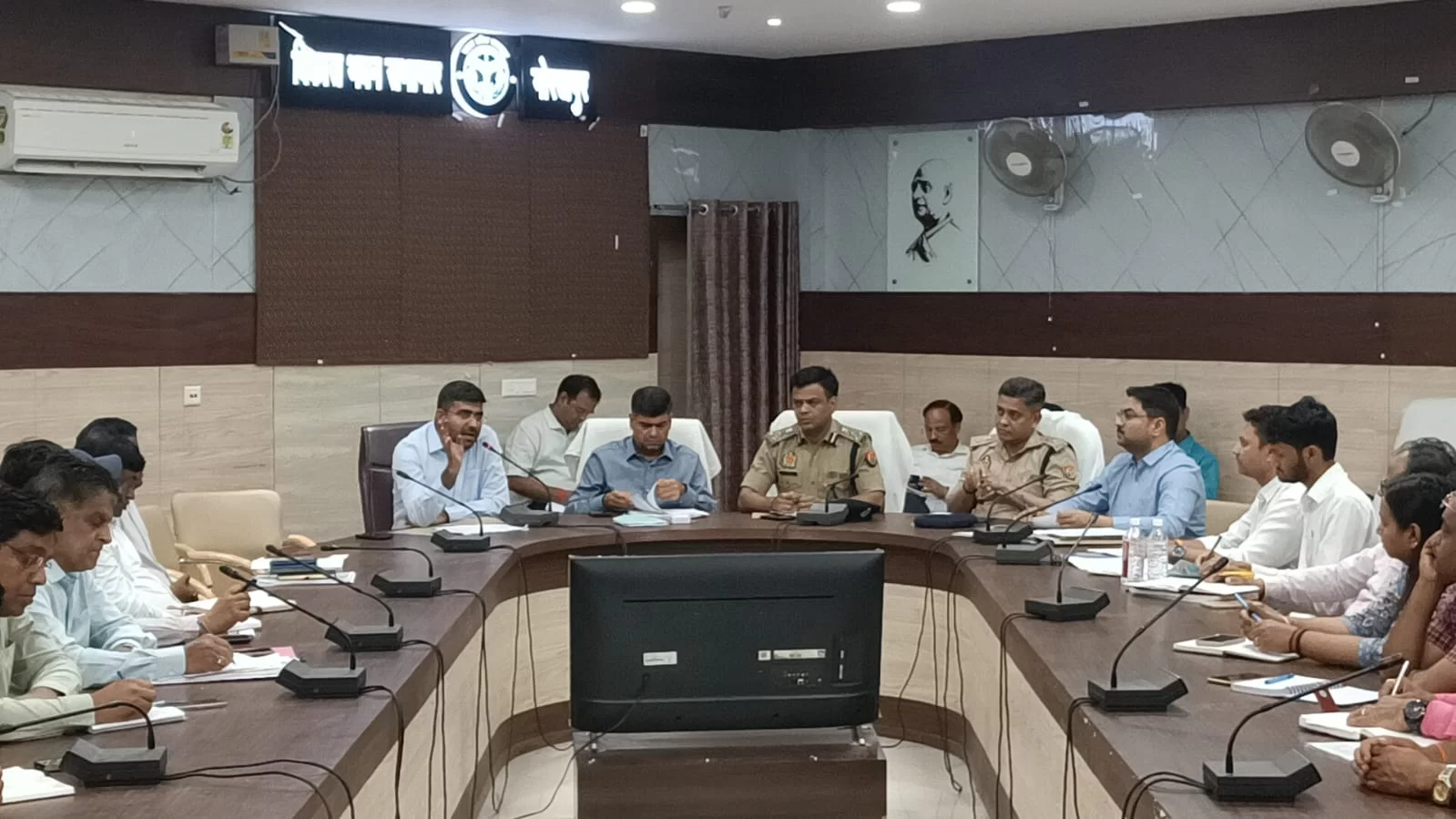 ओवरस्पीडिंग और नियम तोड़ने पर होगी कड़ी कार्रवाई