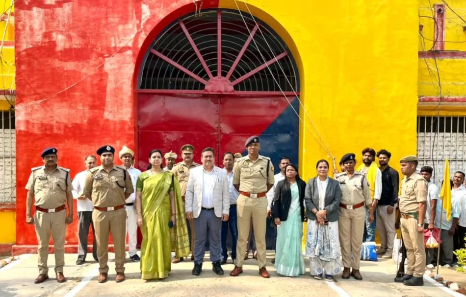 जिला जज व एसपी ने किया निरीक्षण