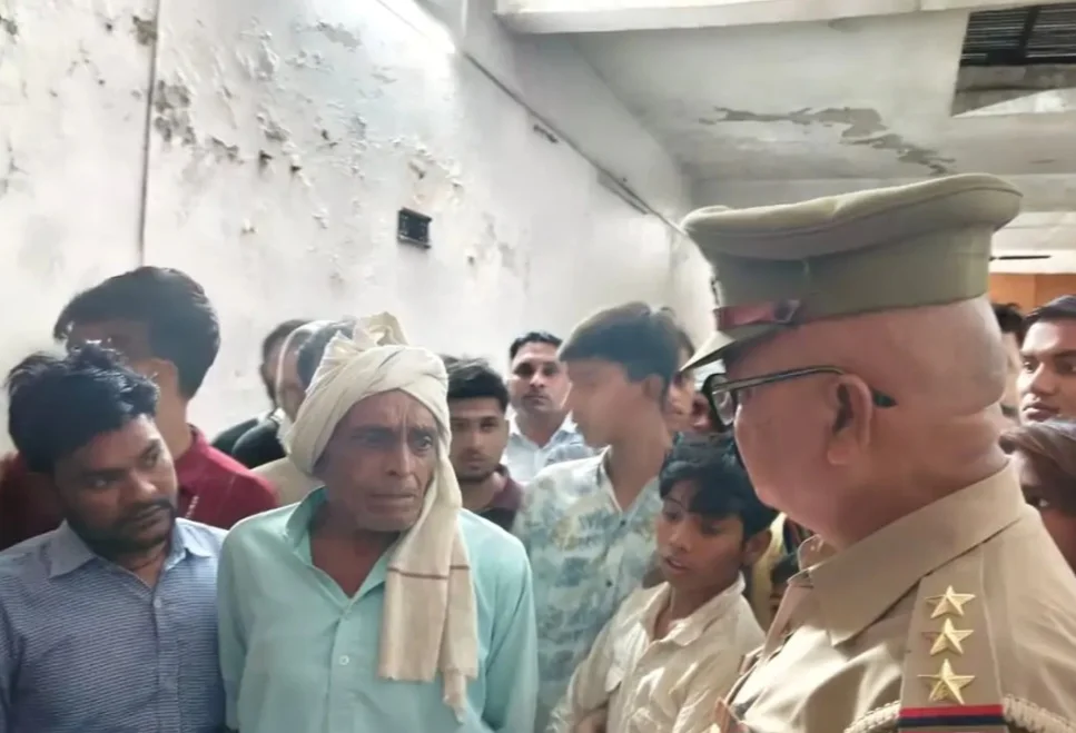 माता-पिता ने भी की थी आत्महत्या बहन बची अकेली जांच मे जुटी पुलिस।