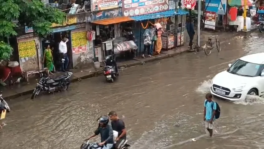 स्वच्छता सर्वेक्षण में गोरखपुर तीसरे स्थान पर, लेकिन वाटर लॉगिंग में नंबर वन