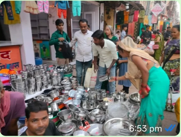 सोना-चांदी, बर्तन, इलेक्ट्रॉनिक्स और ऑटोमोबाइल सेक्टर में तेज खरीदारी,50 करोड़ के व्यापार का अनुमान