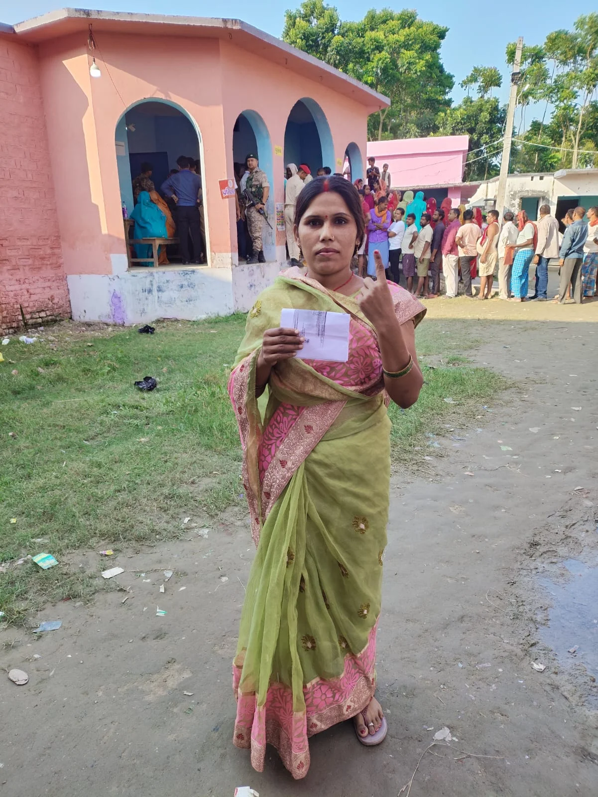 प्रशासन की पारदर्शी व्यवस्था की सराहना