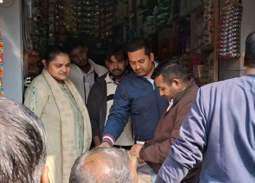 मिलावटखोरों के जरिये रसोई तक पहुँच रहा है नकली खाद्य पदार्थ