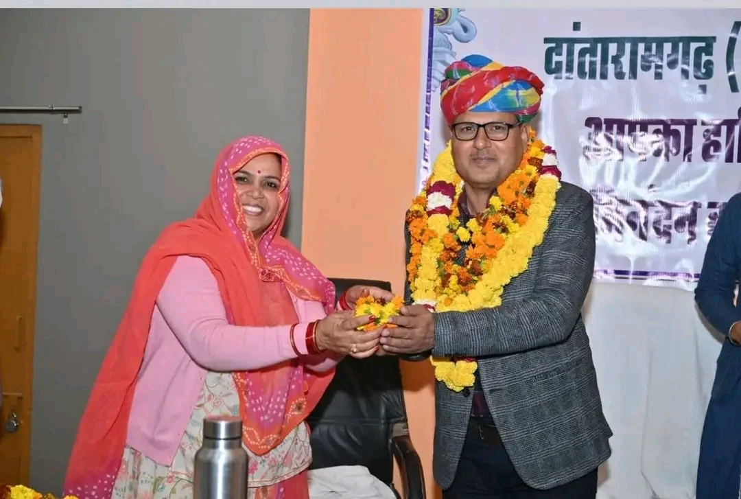 विधायक गोवर्धन वर्मा और एसडीएम मोनिका सामोर रहे उपस्थित