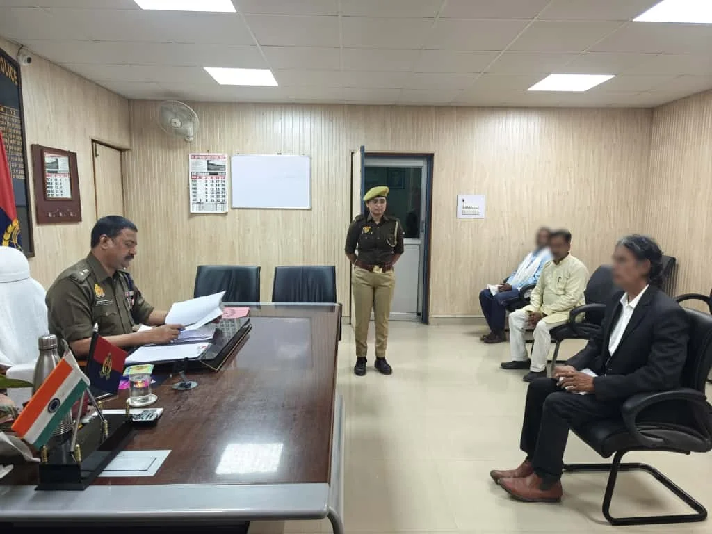 पुलिस अधीक्षक राजेश कुमार ने पुलिस कार्यालय में की जनसुनवाई