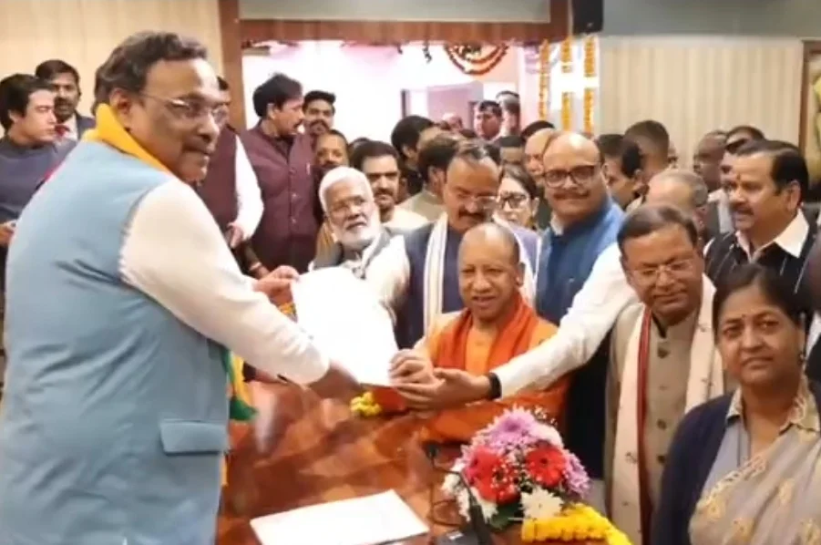 लखनऊ में दाखिल किया नामांकन, मुख्यमंत्री योगी समेत 10 नेताओं ने प्रस्ताव रखा, रविवार को होगी औपचारिक घोषणा