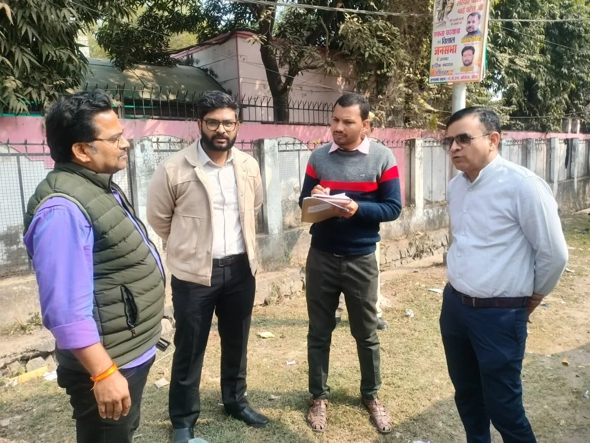 बीएलओ के कार्यों का मौके पर जाकर किया अवलोकन