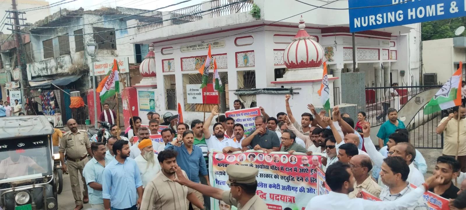 श्रीराम मंदिर में कथित वित्तीय अनियमितताओं की जांच की उठाई मांग