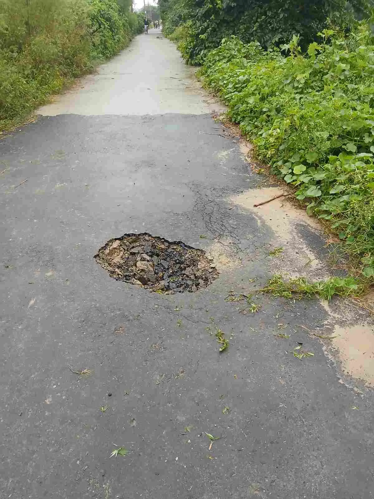 प्रशासन की अनदेखी पर सवाल