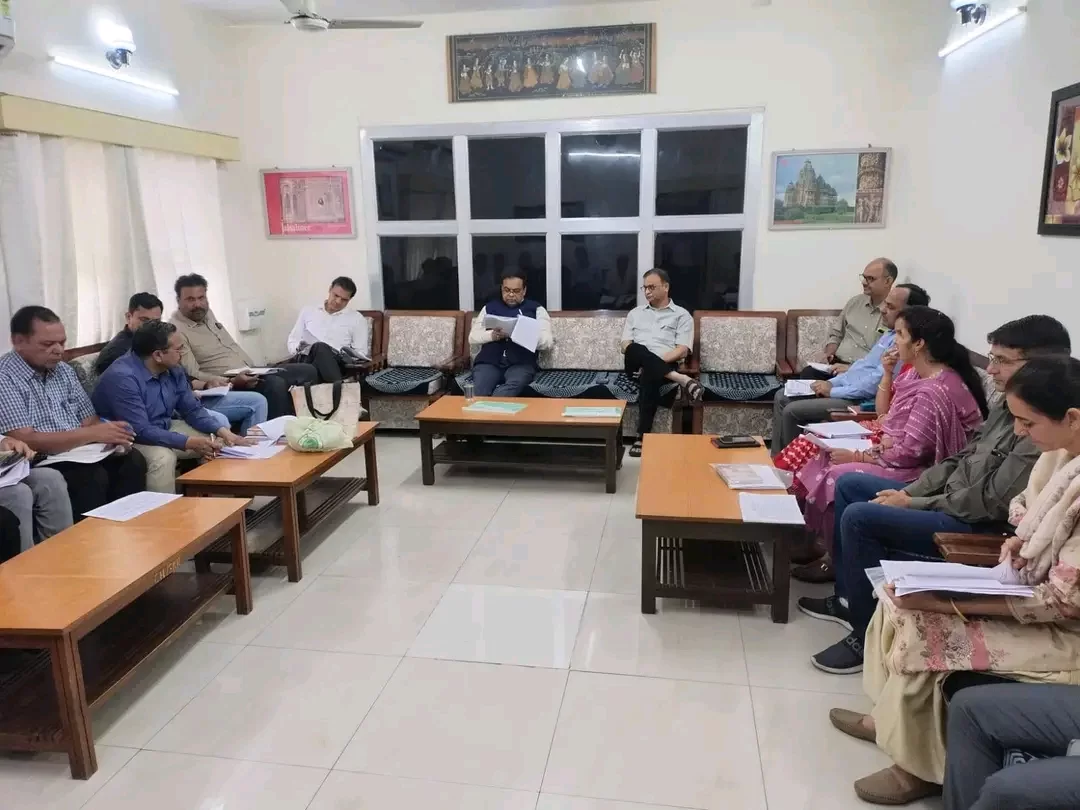 प्रभारी सचिव सुबीर कुमार ने जल आपूर्ति