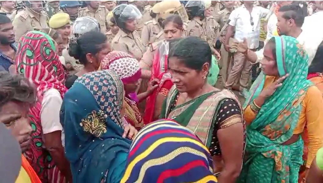हिन्दू संगठनों का अल्टीमेटम, प्रशासन को 15 दिन की मोहलत।