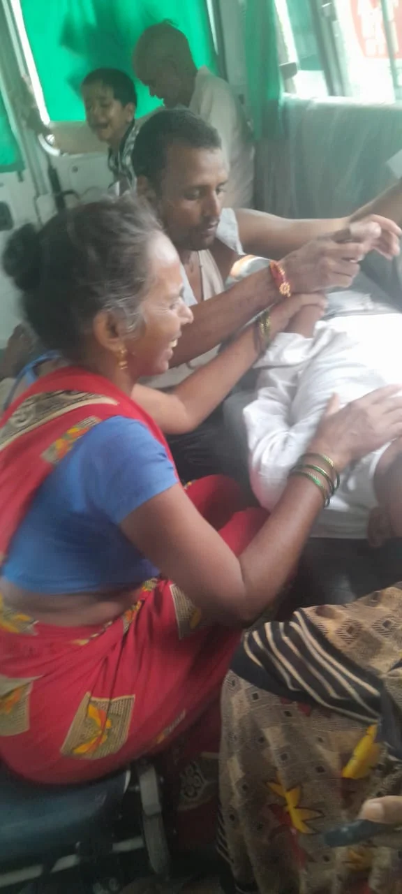 बेहजम रोड पर बाइक और ऑटो की टक्कर