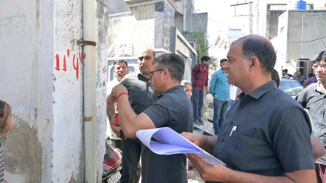 नगर परिषद ने कई मार्गों पर की निशानदेही