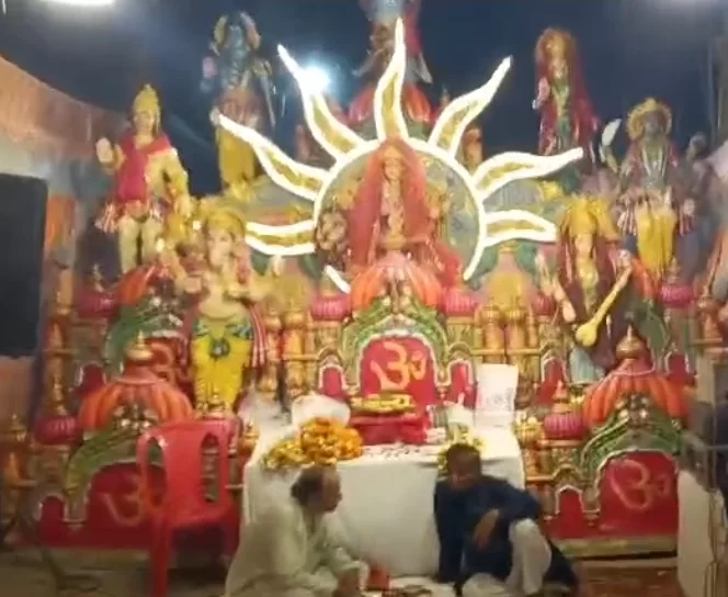 आंधी-तूफान और बारिश भी नहीं डिगा सकी श्रद्धालुओं का उत्साह
