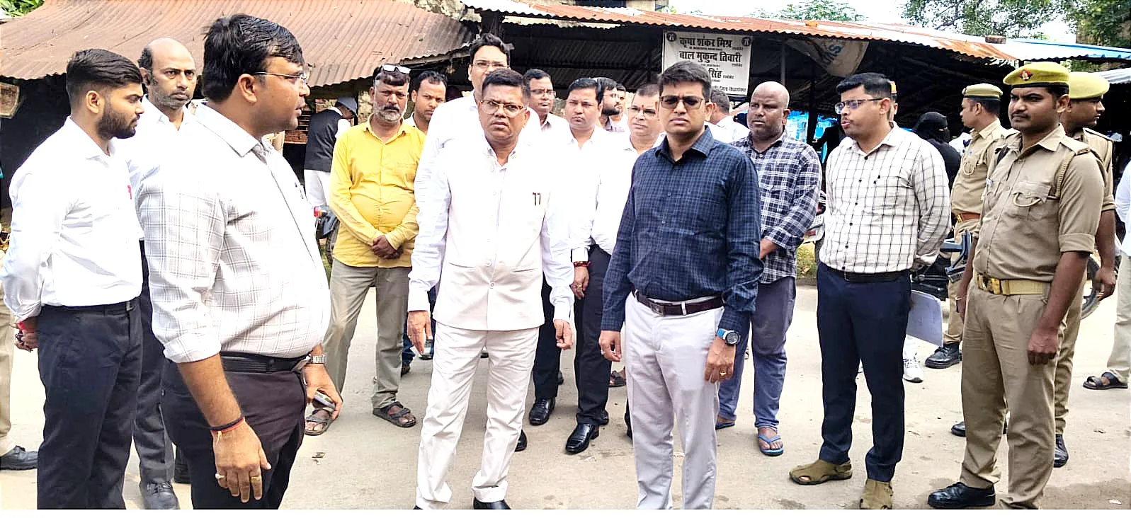 डीएम ने जलनिकासी और जलभराव की समस्या दूर करने के डीएमदिए निर्देश