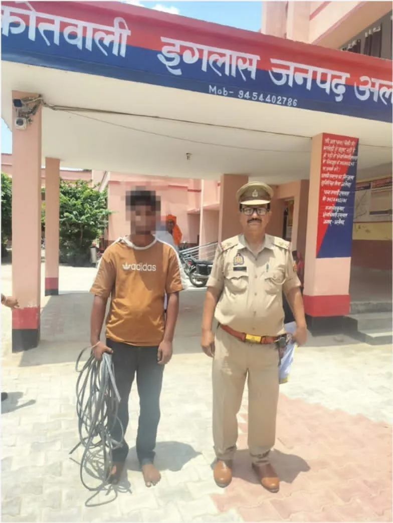 इगलास पुलिस की बड़ी कार्रवाई