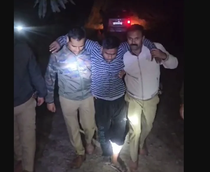 ट्रांसफार्मर चोरी करने वाला एक घायल, चार अन्य गिरफ्तार