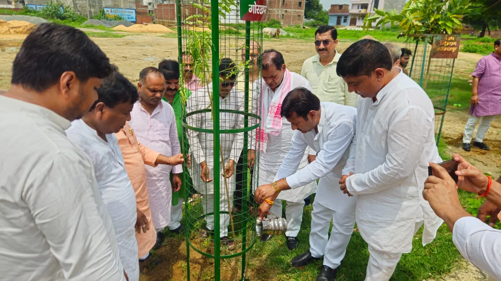 'एक पेड़ माँ के नाम’ अभियान