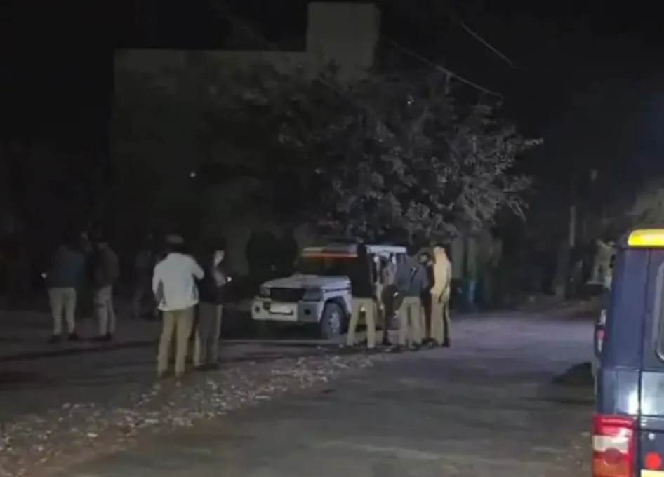 पुलिस ने ट्रक किया जब्त