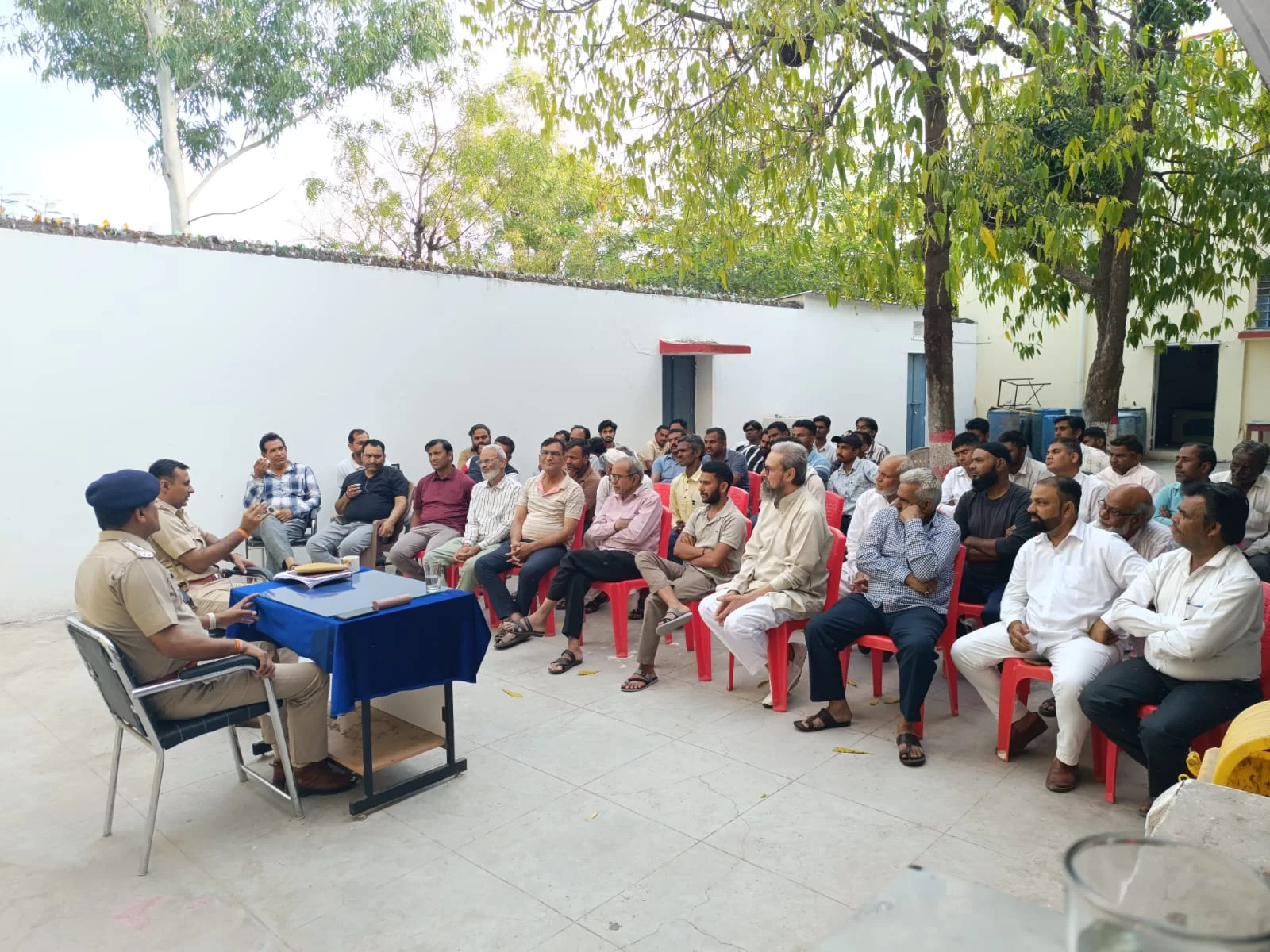 रामनवमी को लेकर स्वरूपगंज में शांति समिति की बैठक