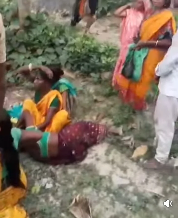 कटिहार में बड़ा सड़क हादसा: बाइक को बचाने में टोटो पलटा, अफरातफरी का माहौल