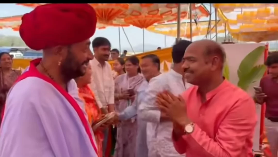 जनप्रतिनिधियों की रही उपस्थिति