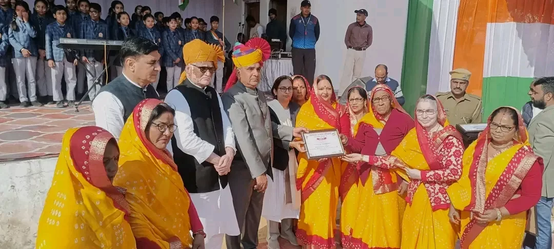 34 व्यक्तियों का सम्मान, सांस्कृतिक कार्यक्रम रहे आकर्षण का केंद्र