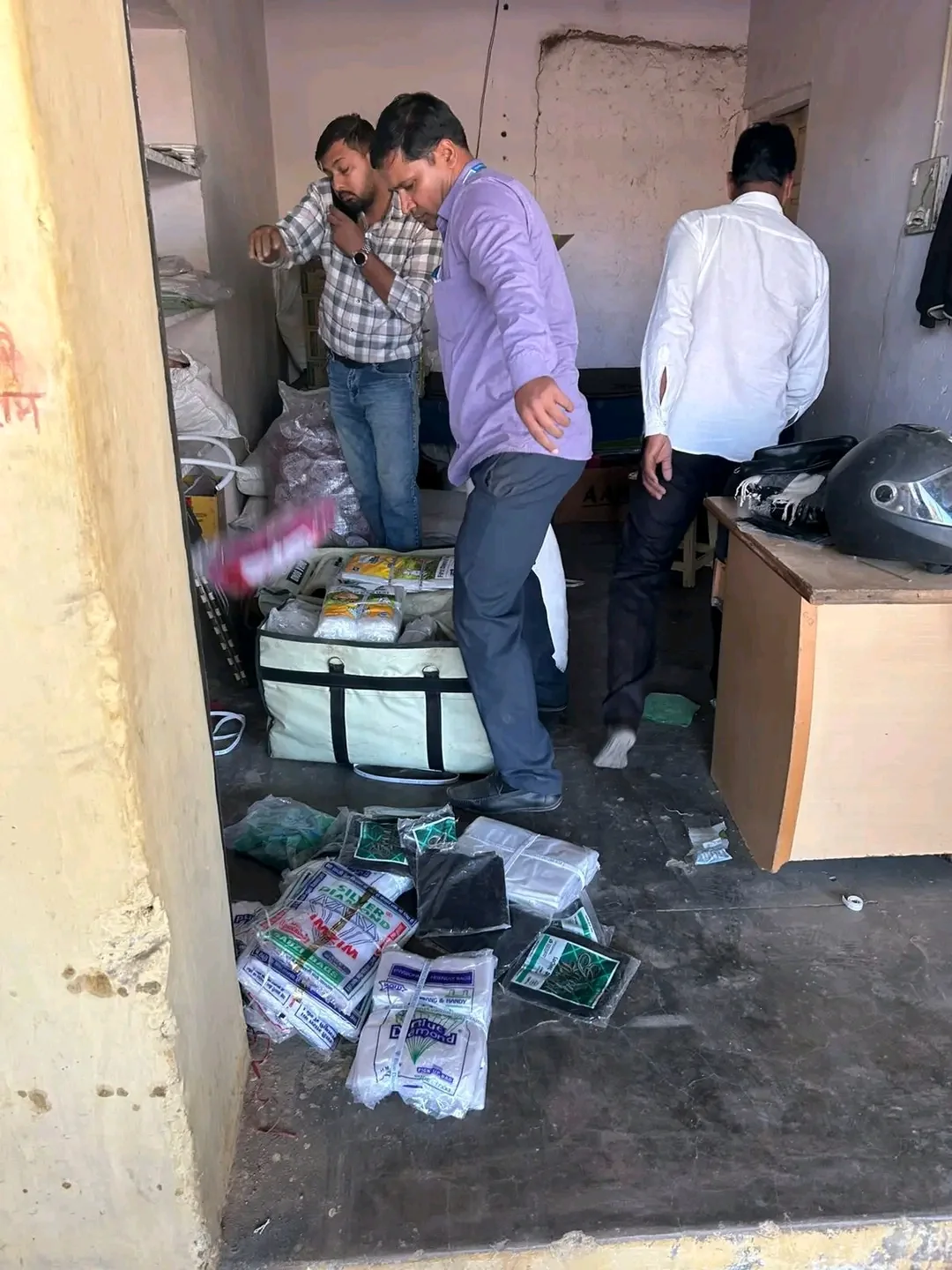 944 किलो प्रतिबंधित सिंगल यूज प्लास्टिक जब्त, 32 हजार रुपए का जुर्माना