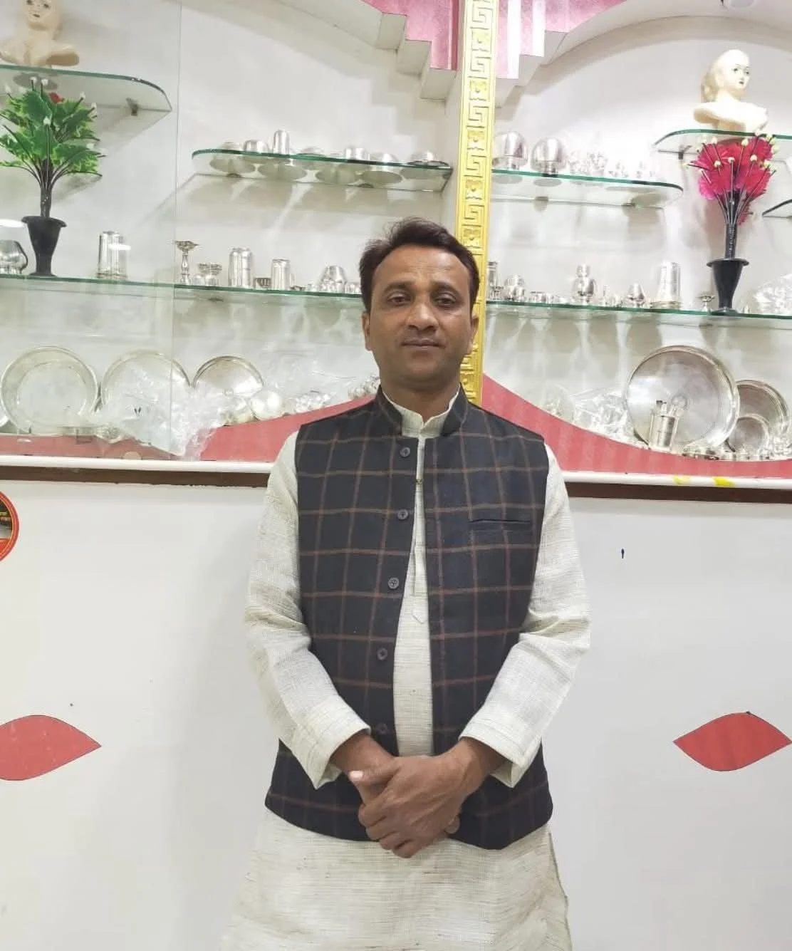 करैरा की चंगेज पहाड़िया पर अवैध खनन