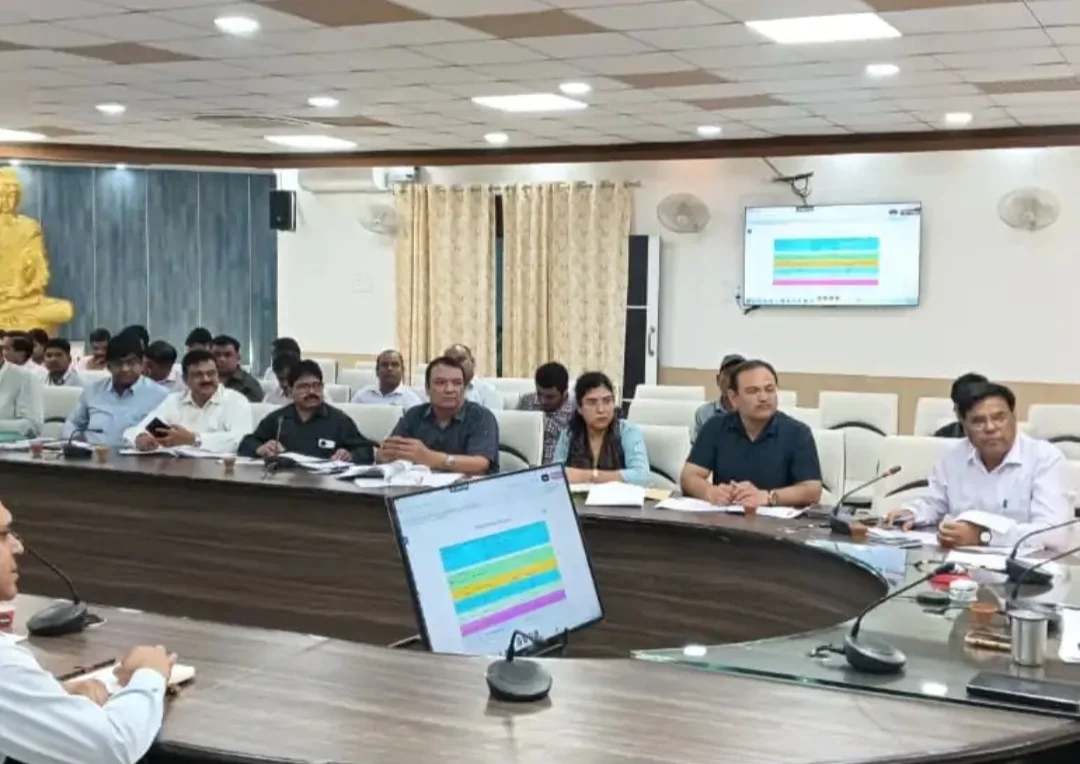 बैठक में ICDS, SAM-MAM और मातृ वंदना योजना की प्रगति की समीक्षा