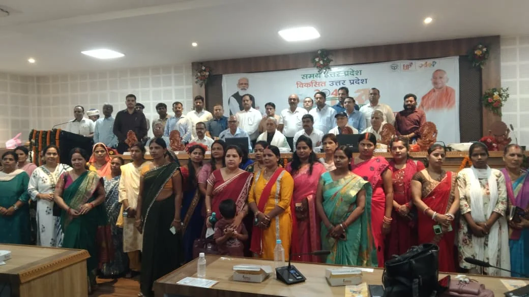 एनेक्सी भवन सभागार में प्रबुद्धजनों संग हुई विजन डॉक्यूमेंट 2047 पर व्यापक चर्चा, सुझाव देने के लिए हर परिवार से अपील