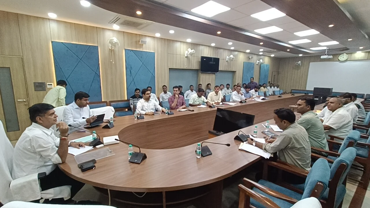 10 करोड़ से अधिक की परियोजनाओं की रजिस्ट्री पर कड़े निर्देश