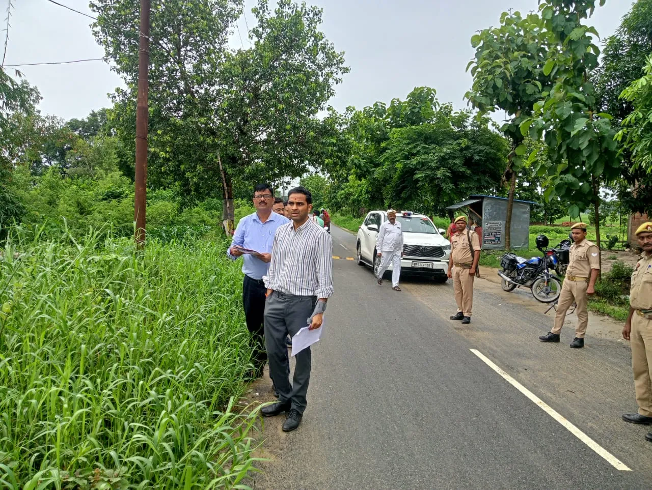 गांव पहुंचकर कराया निरीक्षण
