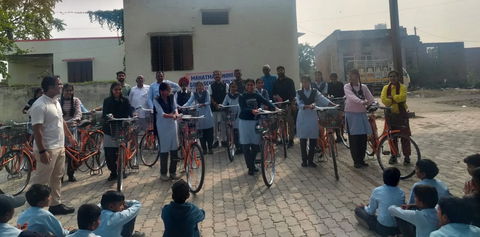 बालिका शिक्षा को बढ़ावा
