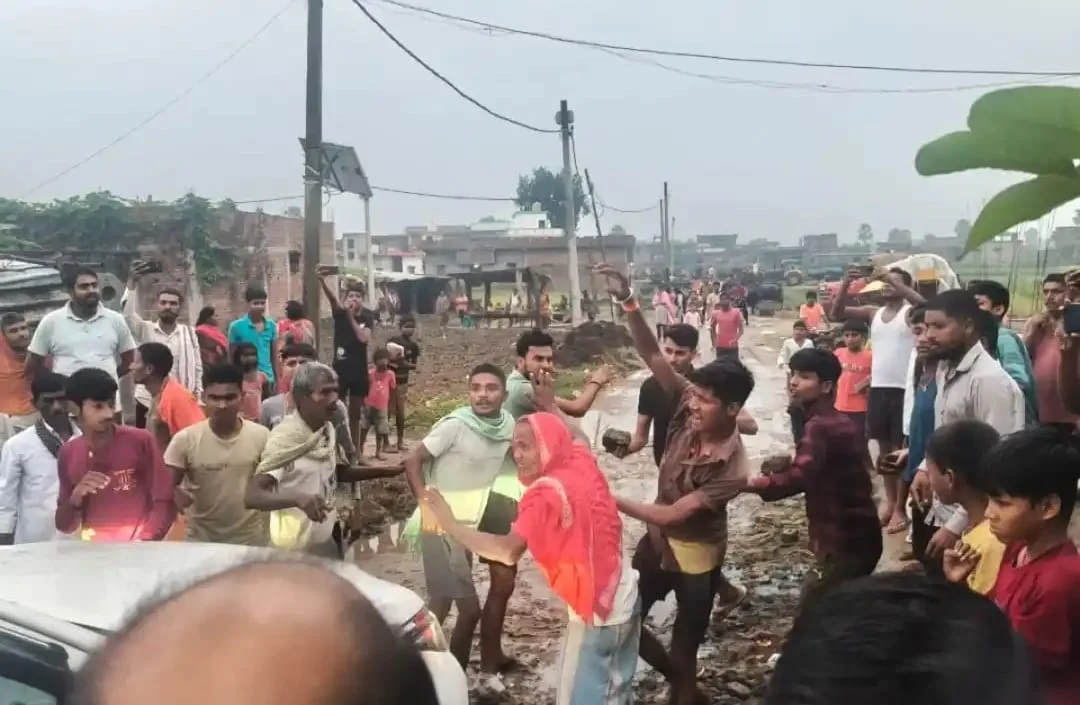 वोट मांगने गए NDA प्रत्याशी डॉक्टर अनिल कुमार पर जानलेवा हमला, RJD समर्थकों पर आरोप
