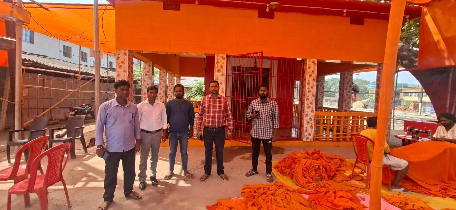 मुख्य पार्षद धीरज कुमार सिंह ने लिया जायजा