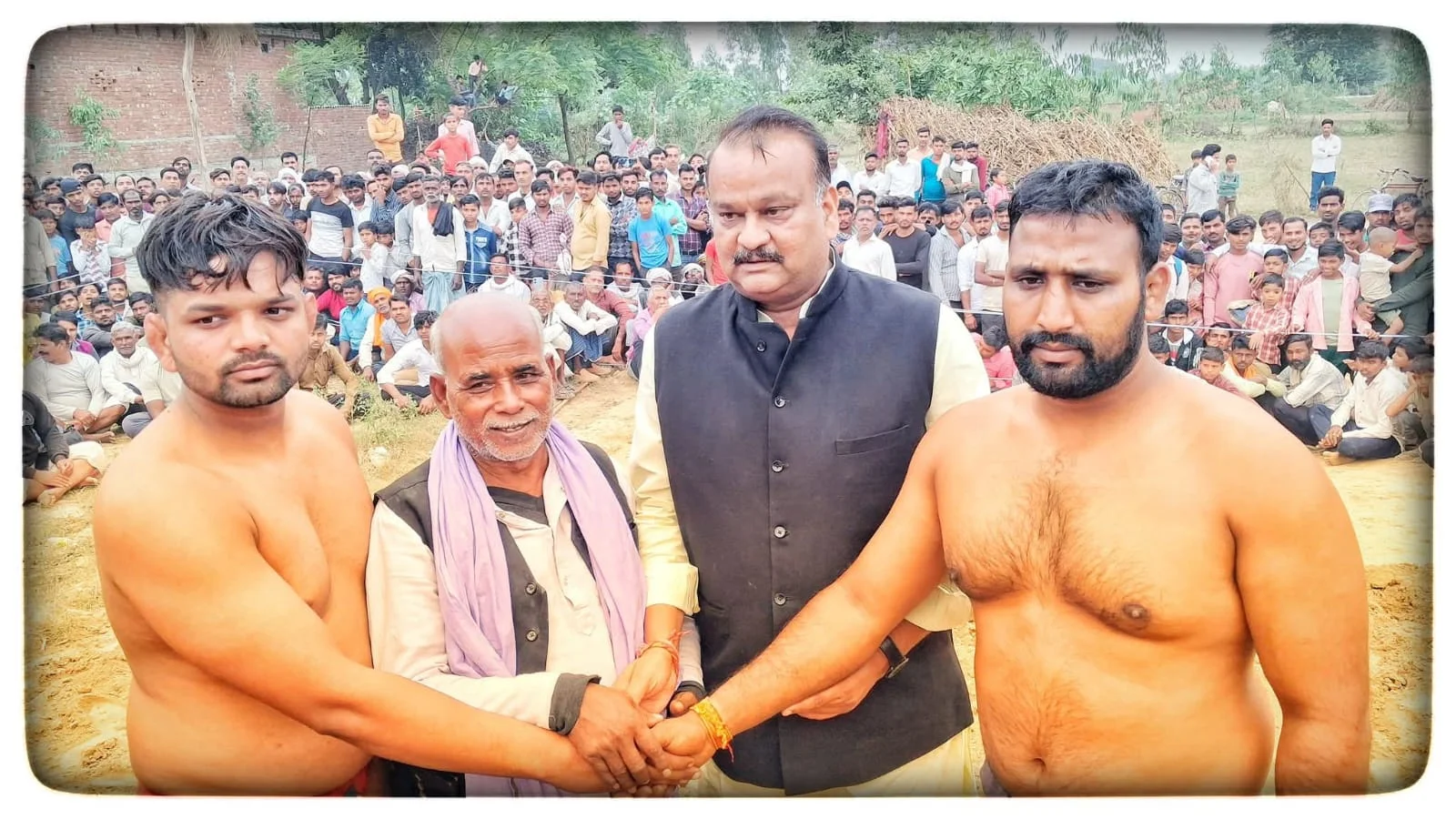 पूर्व विधायक राजेश यादव ने किया शुभारंभ