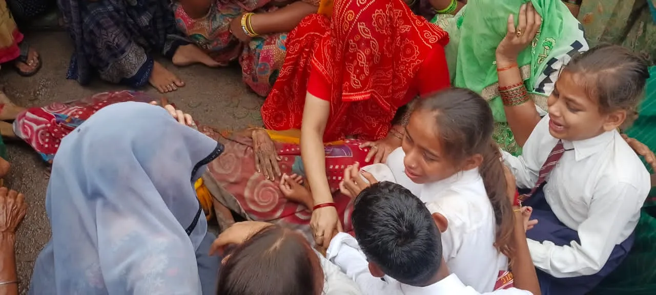 चालक हिरासत में