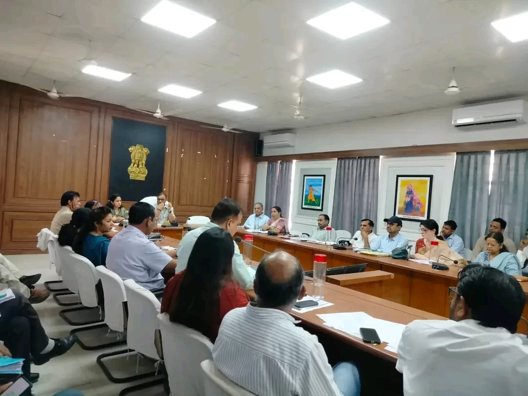 जिला कलेक्टर मुकुल शर्मा ने विभागों को दिए आवश्यक निर्देश
