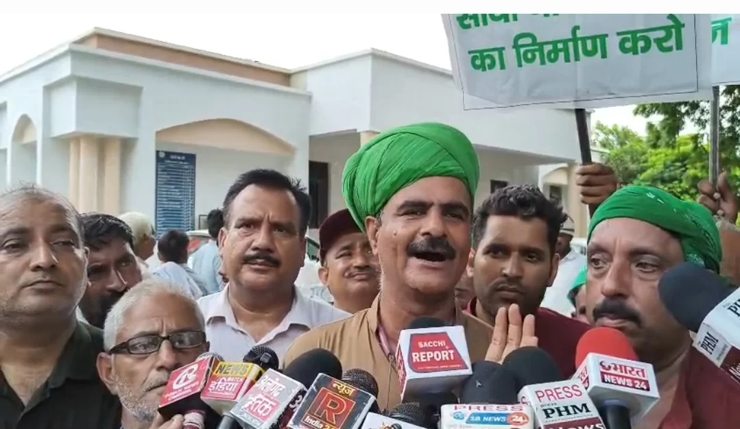 बिजली, खाद और गन्ना मिल समेत कई मांगें उठाईं